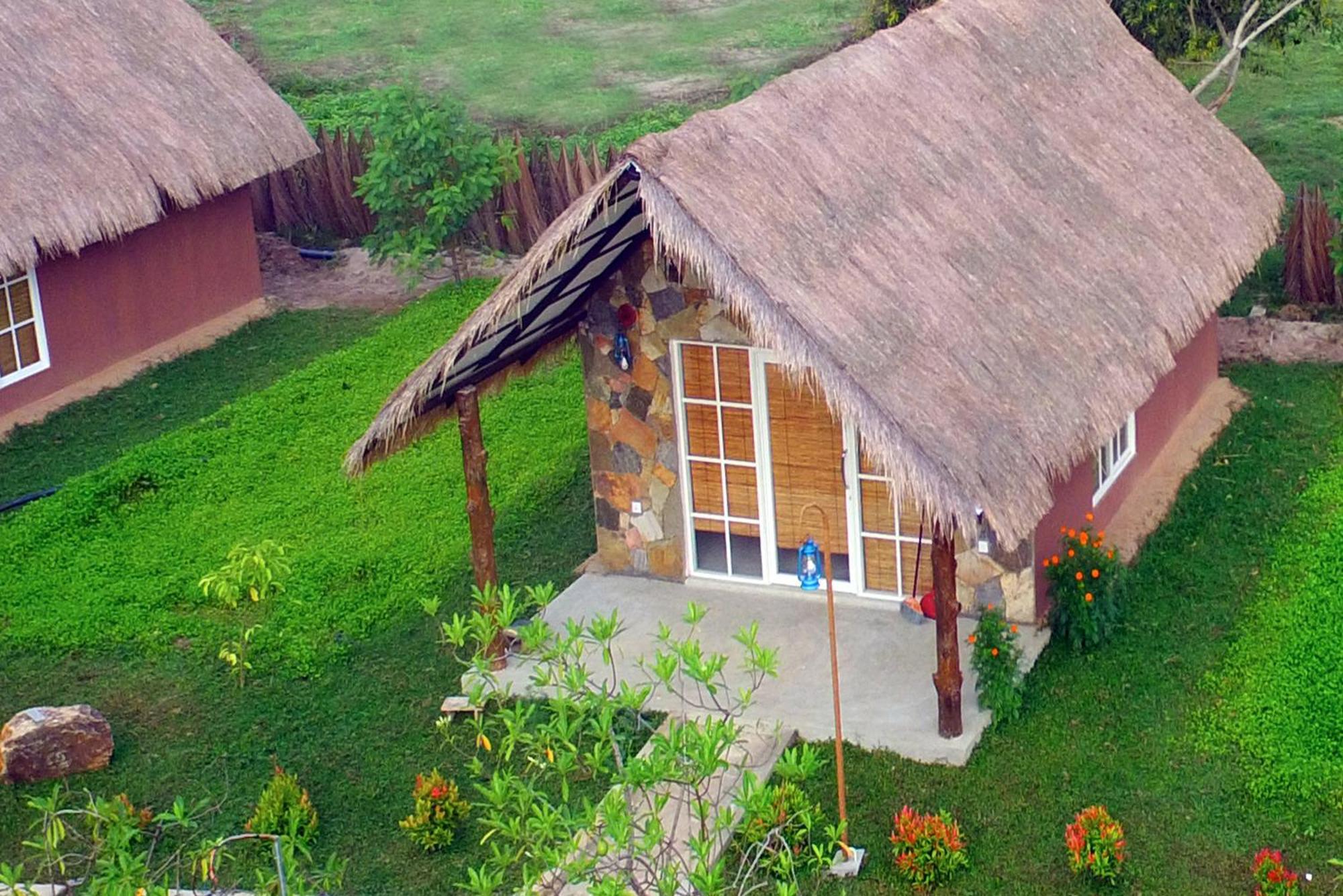 Coco Village Hotel Chilaw Eksteriør billede